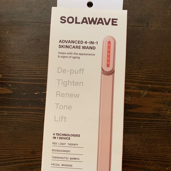 New In Box Solwave 4- in 1 Skincare Tool
